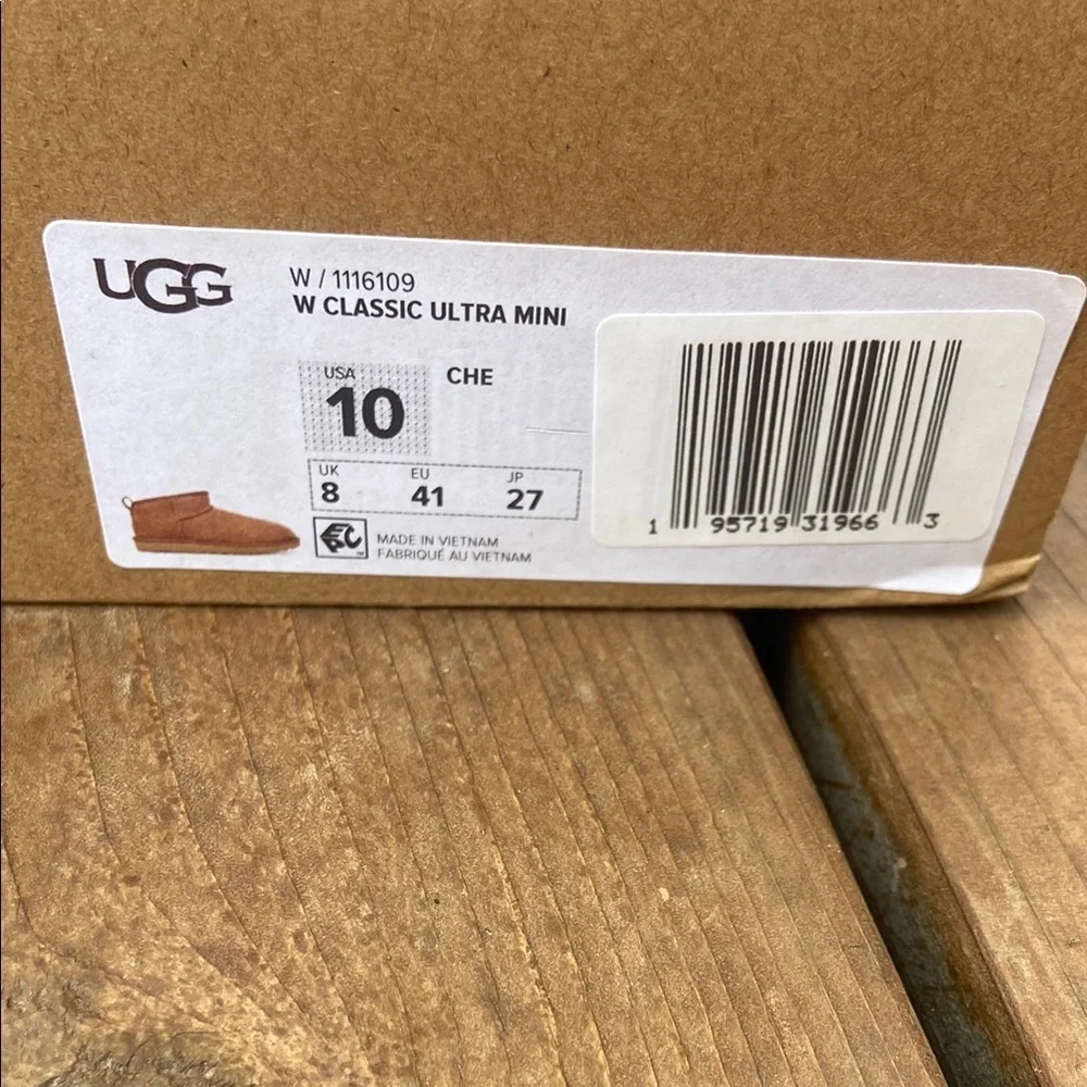 UGG Classic Mini II Chestnut Boots - Picture 2 of 4